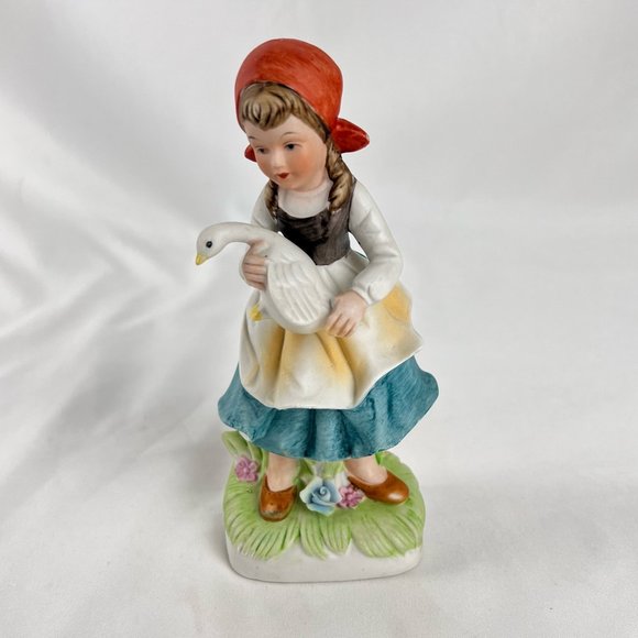Vintage Porcelain Figurine of Village Girl Lady w/Red Hat Holding Goose 6" - Picture 1 of 10